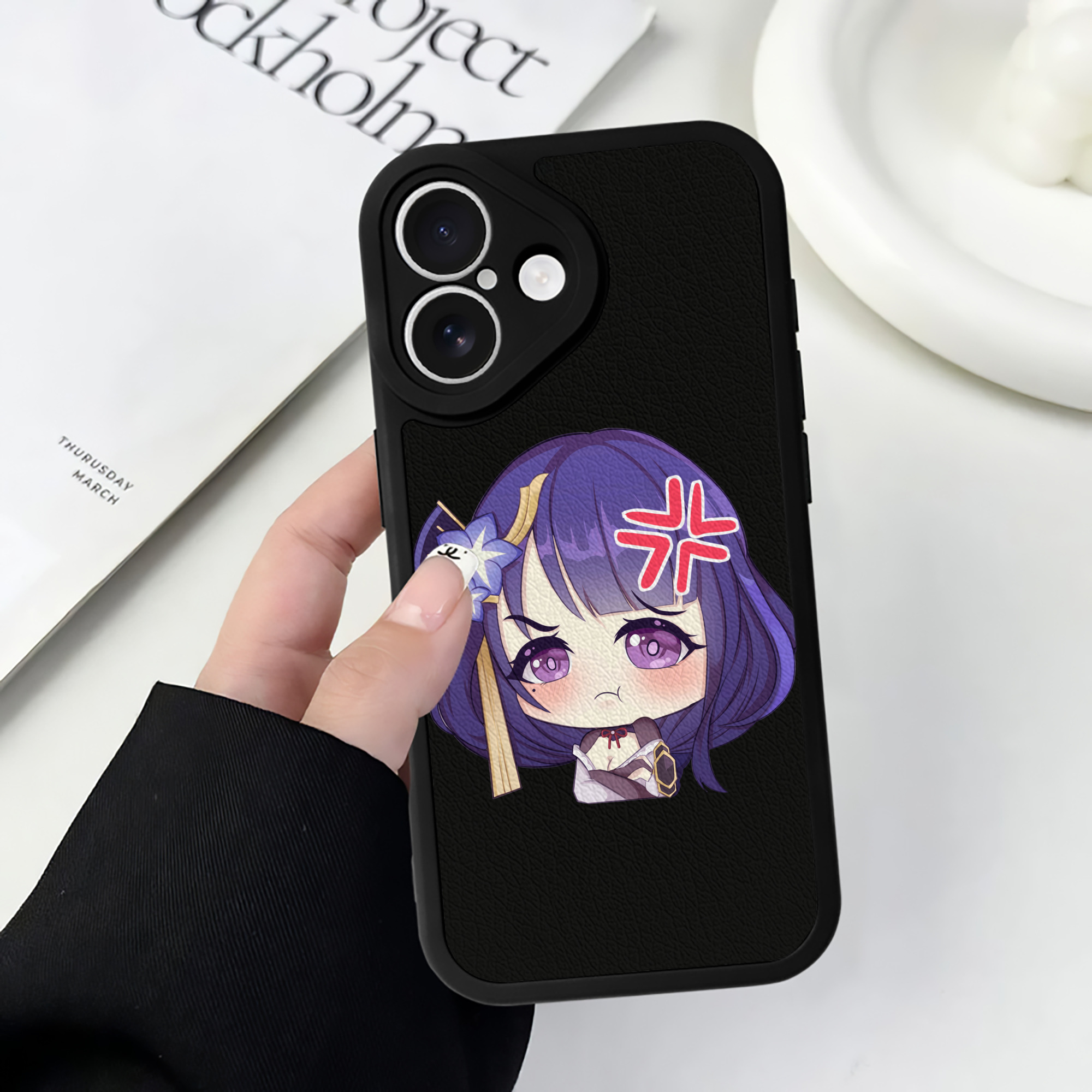 げんし神 雷電将軍 らいでんしょうぐん genshin Raiden Shogun 【iPhone 16シリーズ対応】シリコンスマホケース（レザー調） 材質：シリコン